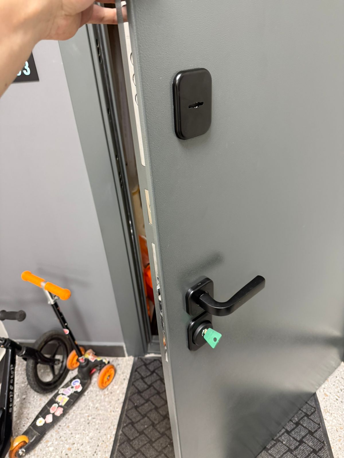 Ремонт электромеханического замка и ручки в Павлово 